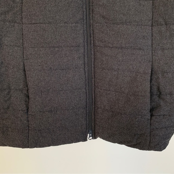 J. Jill Dark Gray Puffer Style Vest Size M - Picture 8 of 8